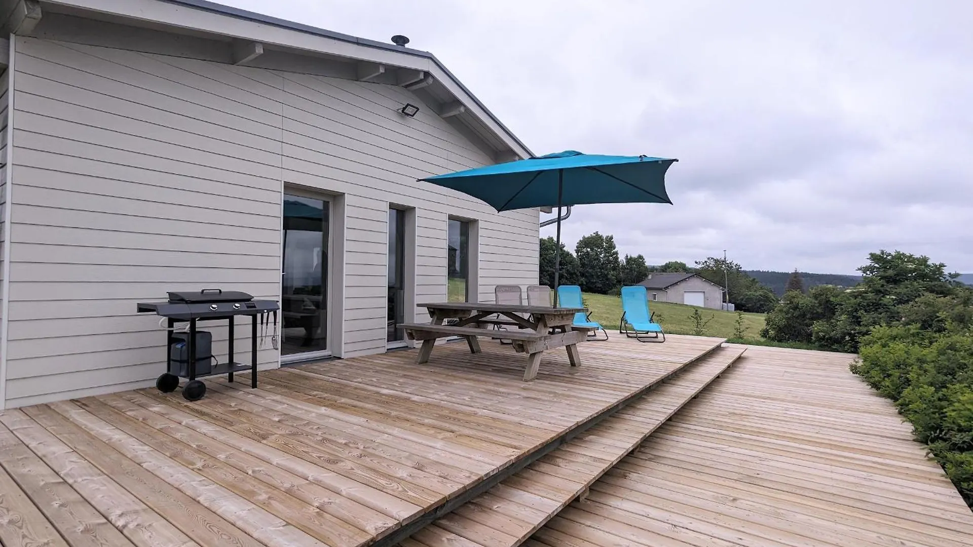Gite Renove Avec Terrasse, Randonnees Et Activites Culturelles En Haute-Loire - Fr-1-582-470 Le Mas-de-Tence France